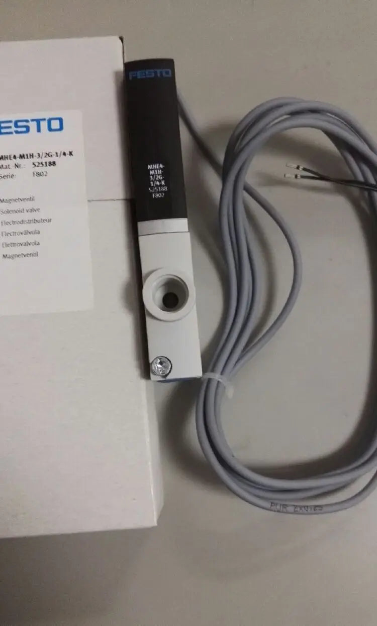 MHE4-M1H-3/2G-1/4-K MHE4M1H3/2G1/4K 525188 FESTO double solenoid valve NEW