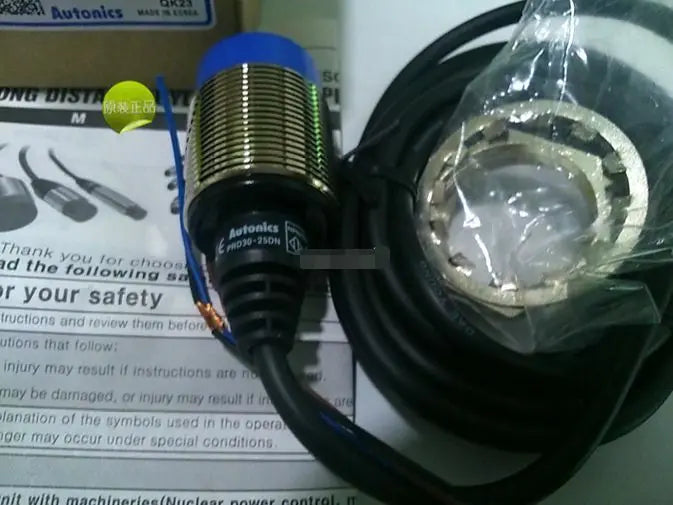 PRD30-25DN 1PC NEW IN BOX Autonics photoelectric switch free shipping