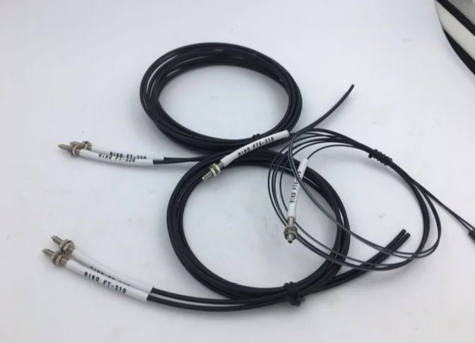 FT-320 FT320 1PC New RIKO Fiber Optic Ssensor free shipping