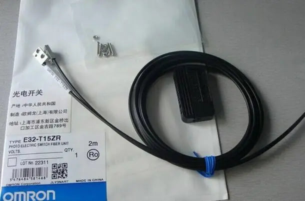 E32-ZT11R E32 ZT11R NEW IN BOX OMRON free shipping