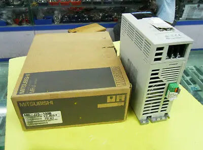 Brand New In Box Mitsubishi Servo Driver MR-J2S-100B MR J2S 100B