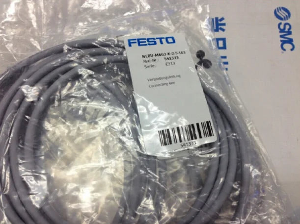 NEBU-M8G3-K-2.5-LE3 541333 1PCS NEW FESTO Connecting cable free ship