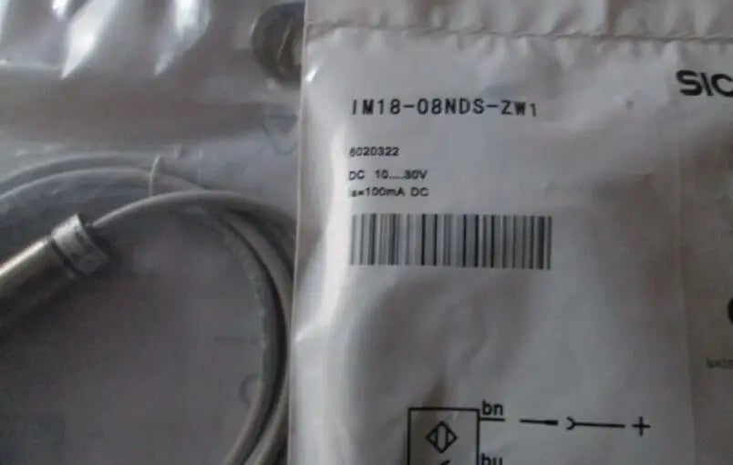 IM18-08NDS-ZW1 1pc NEW SICK Photoelectric Switch