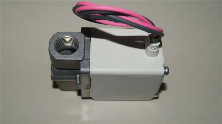 New SMC VX230DA Solenoid valve free shipping