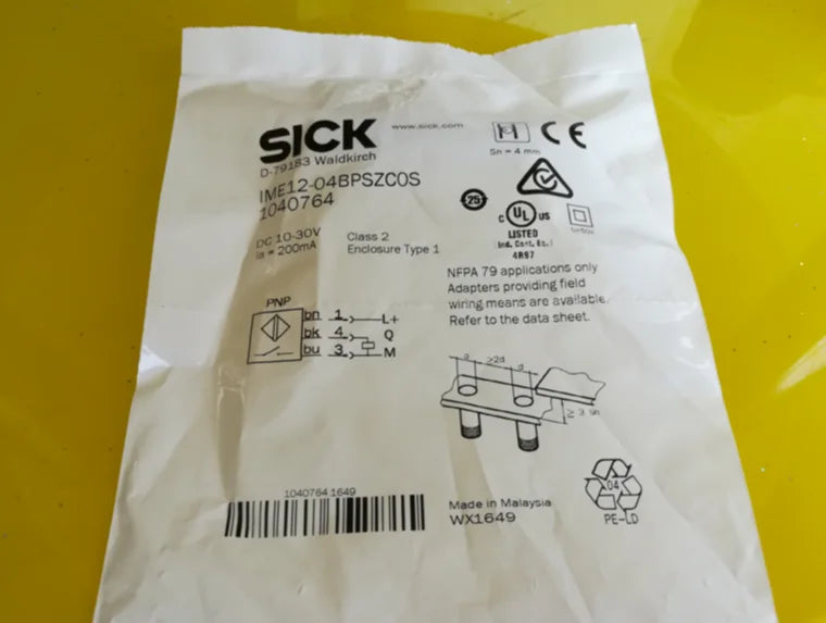 IME12-04BPSZC0S IME1204BPSZC0S 1PC New SICK Photoelectric Switch free ship