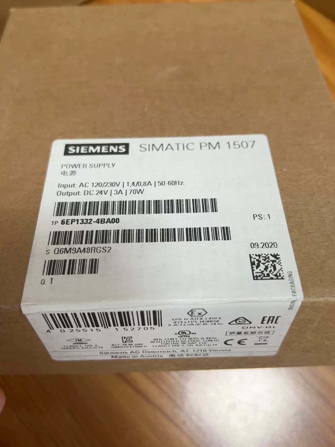 1PC New for Siemenz 6EP1332-4BA00