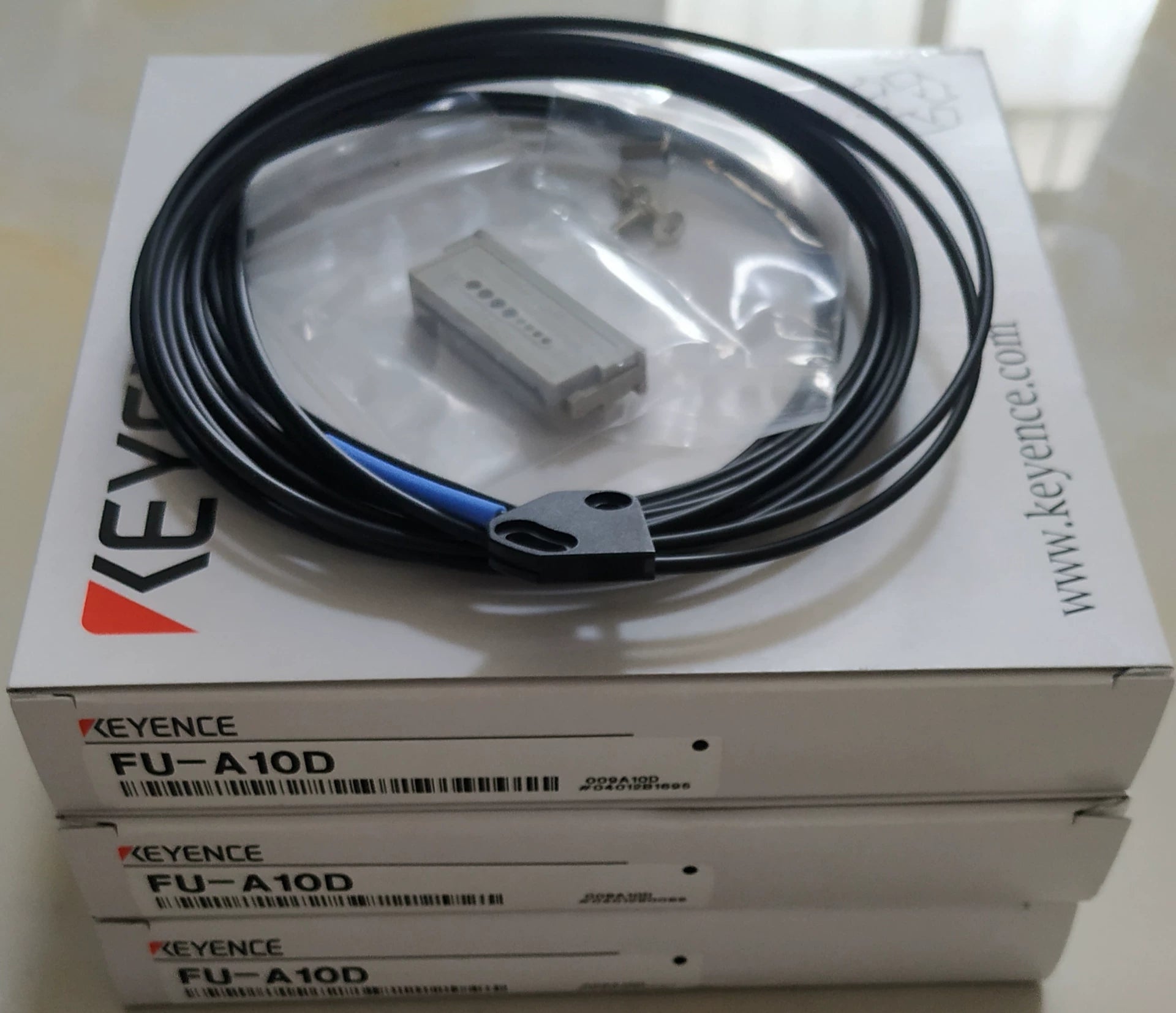 1pc New   KEYENCE FU-A10D