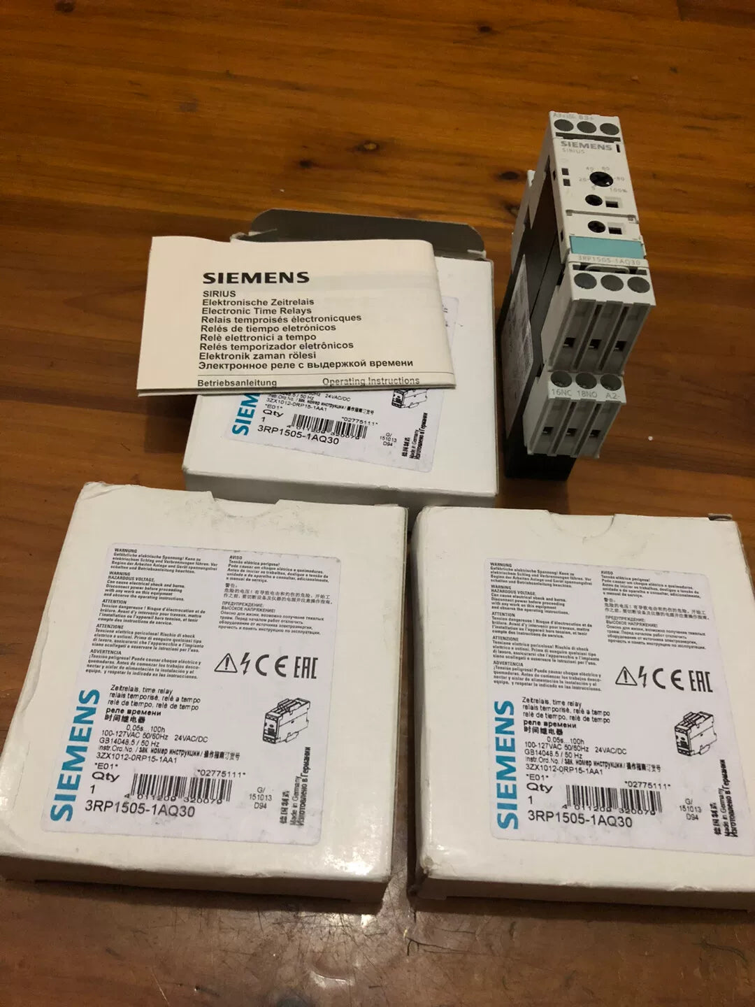 1pc new  SIEMENS 3RP1505-1AQ30