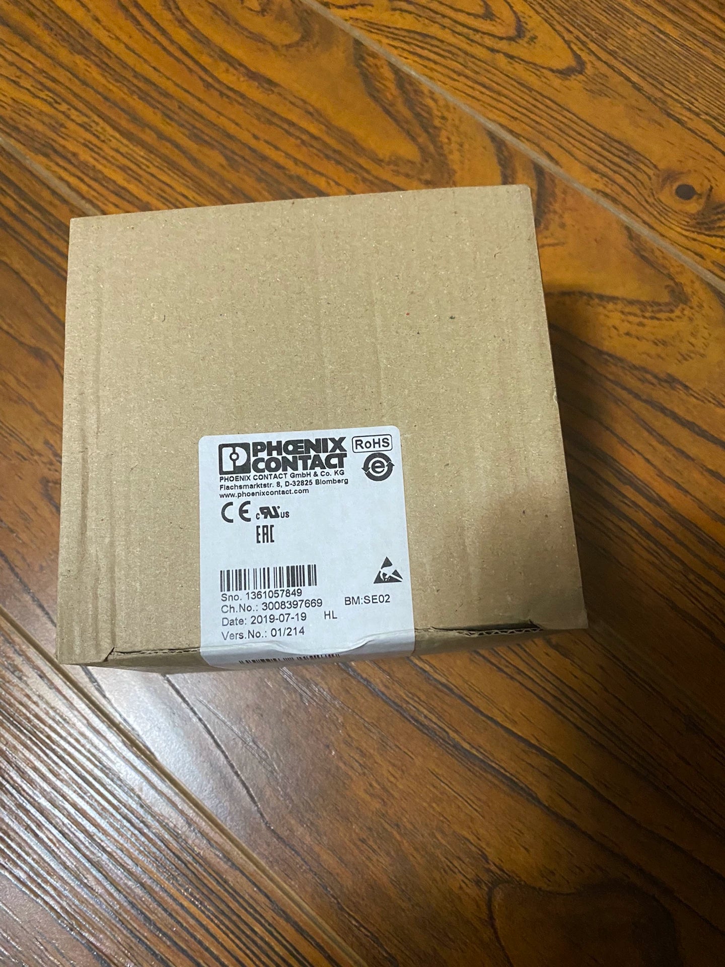 1pc new  phoenix   IL PB BK DI8 DO4/EF-PAC 2692322
