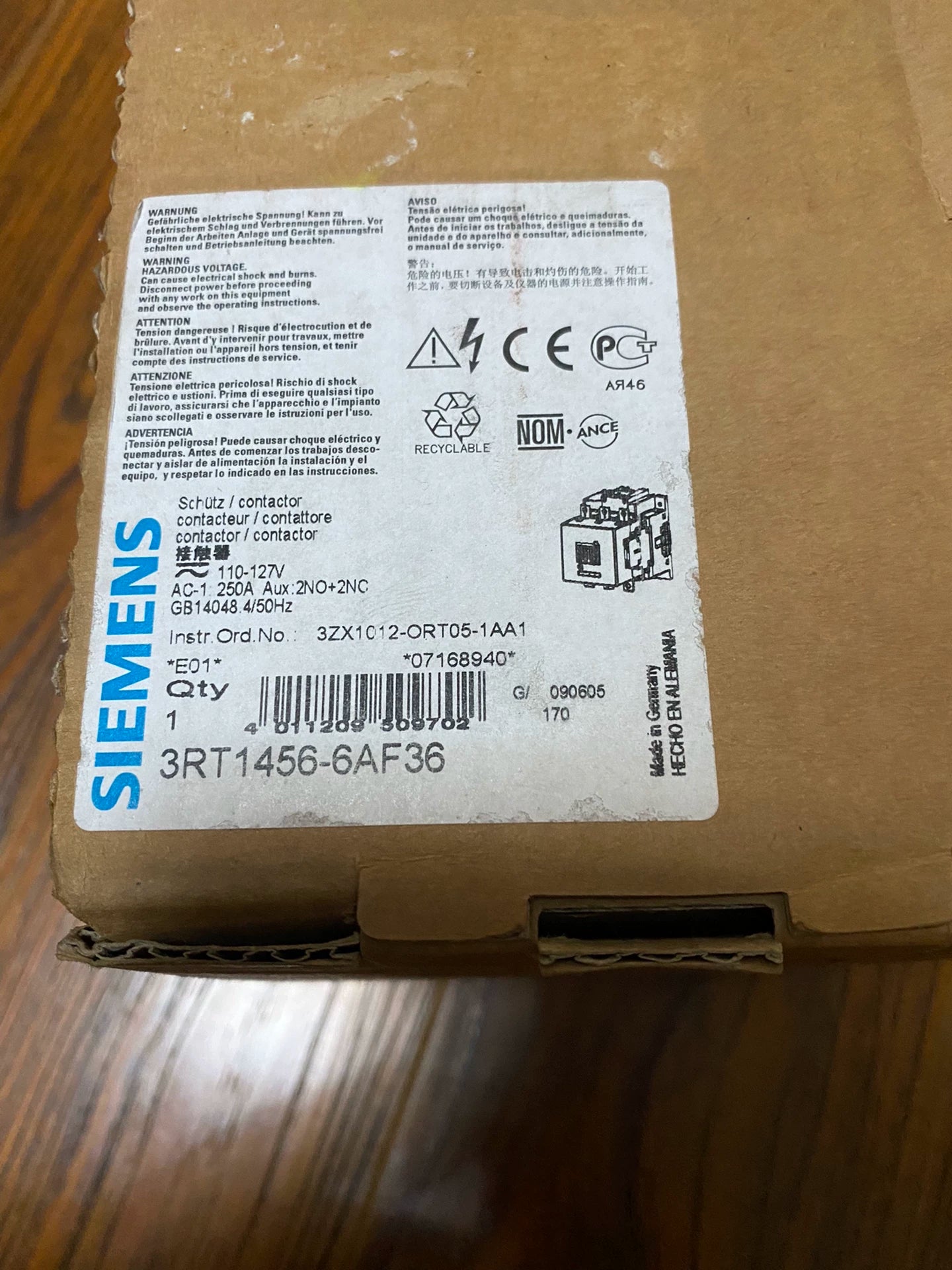 1pc new  SIEMENS 3RT1456-6AF36