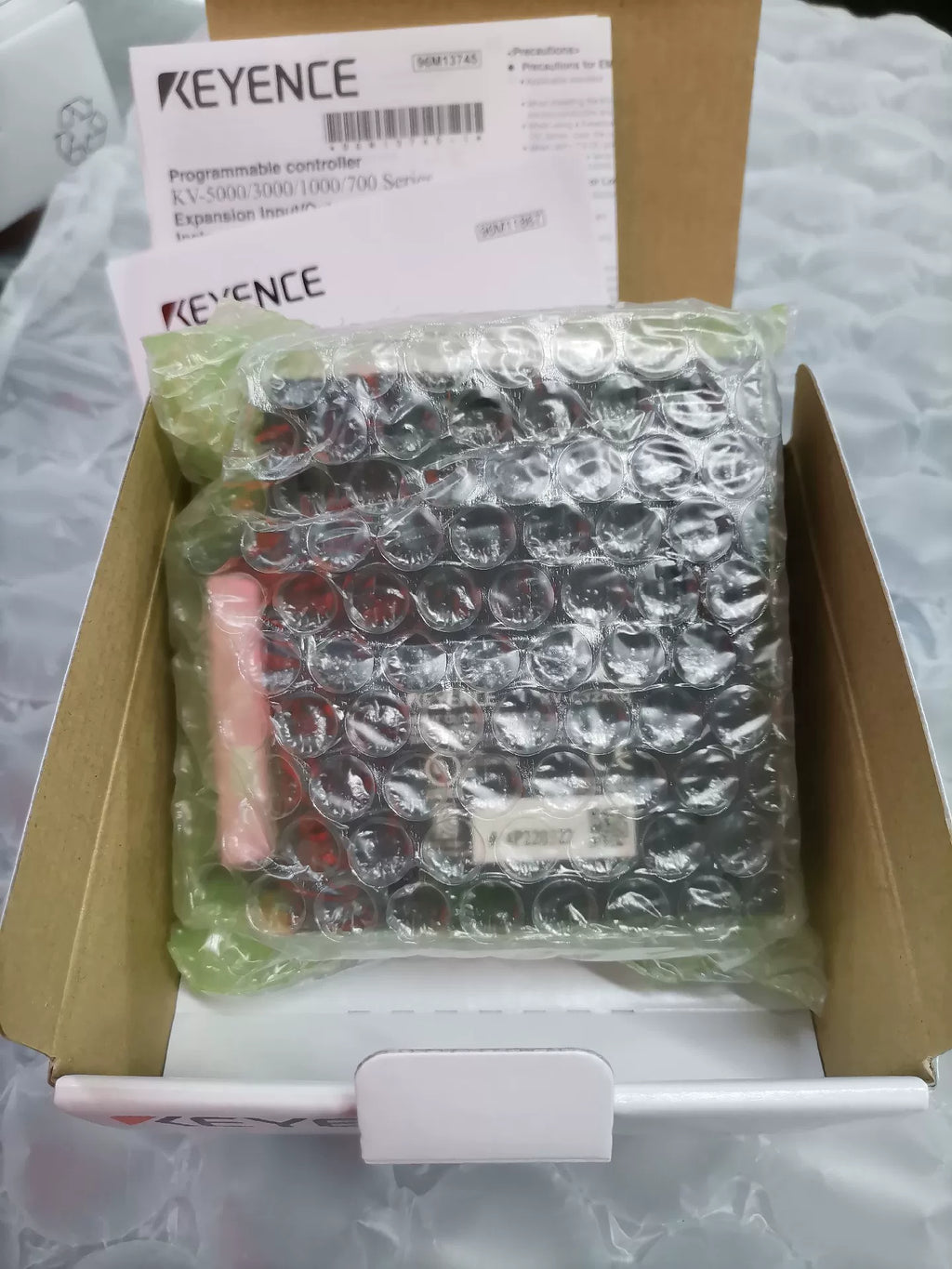 1pc New   KEYENCE KV-C32XTD