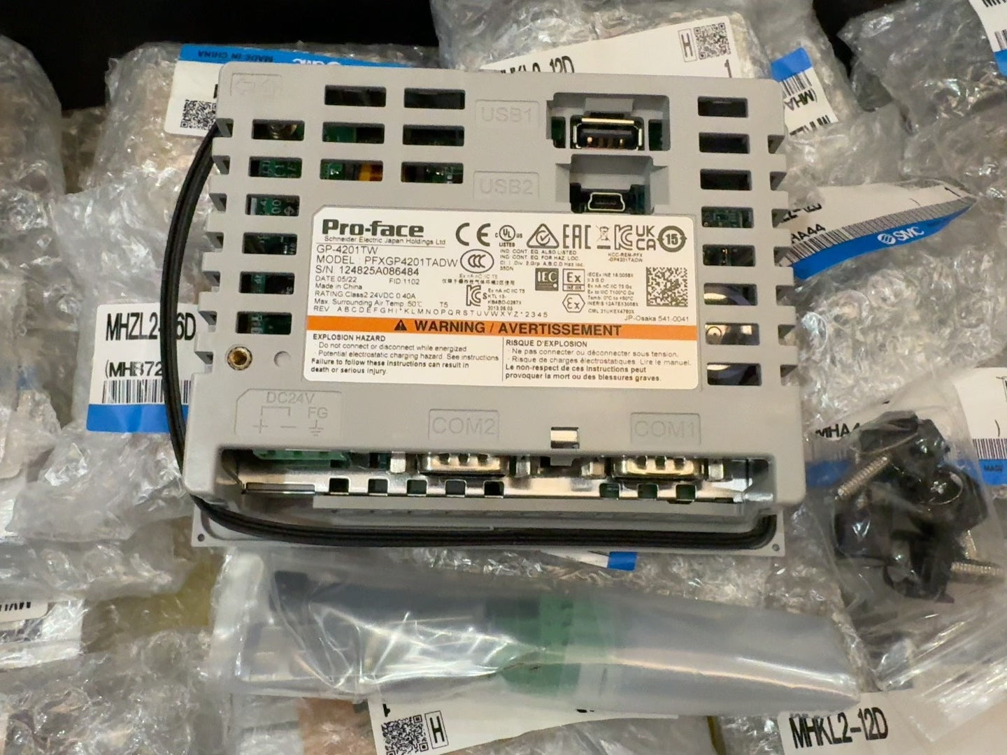 1pc new for PROFACE PFXGP4201TADW