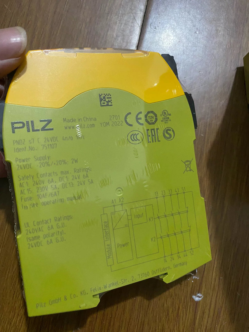 1pc new  PILZ PILZ S7 751107