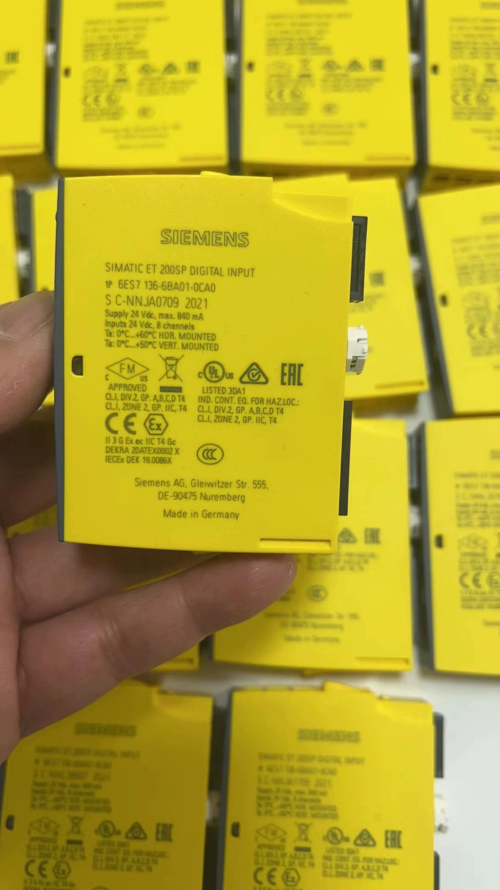 1PC New for Siemenz 6ES7136-6BA01-0CA0