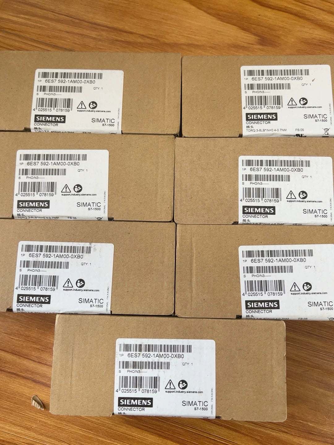 1PC New for Siemenz 6ES7592-1AM00-0XB0