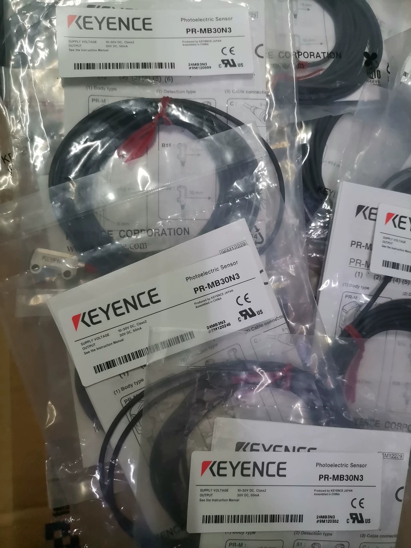 1pc New   KEYENCE PR-MB30N3