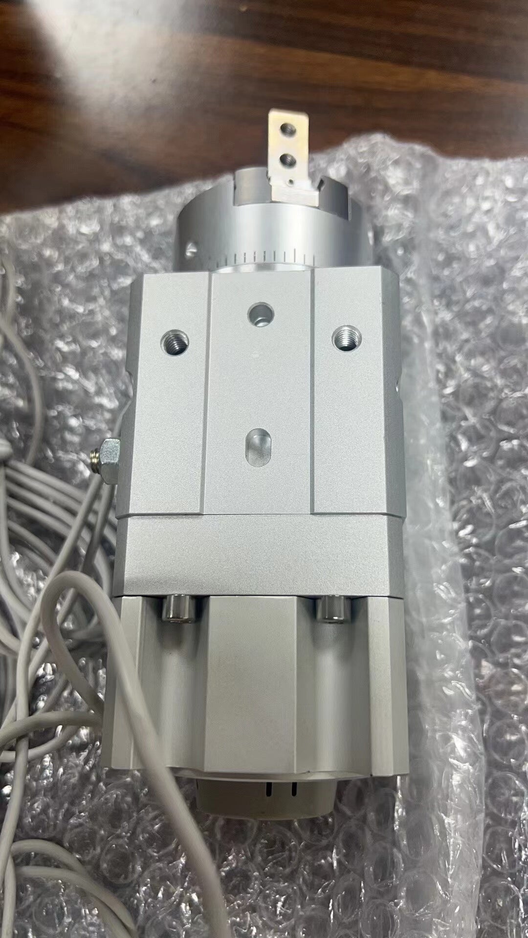 1pc new in box freeshipping SMC MRHQ20D-180S-N