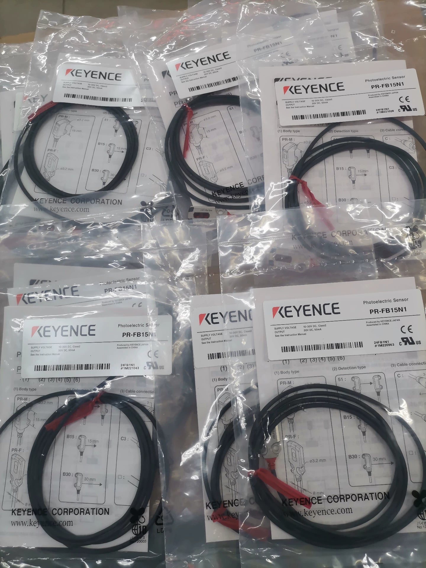 1pc New   KEYENCE PR-FB15N1