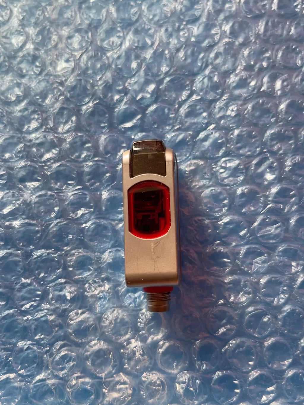 1pc New   KEYENCE LR-ZH500C3P