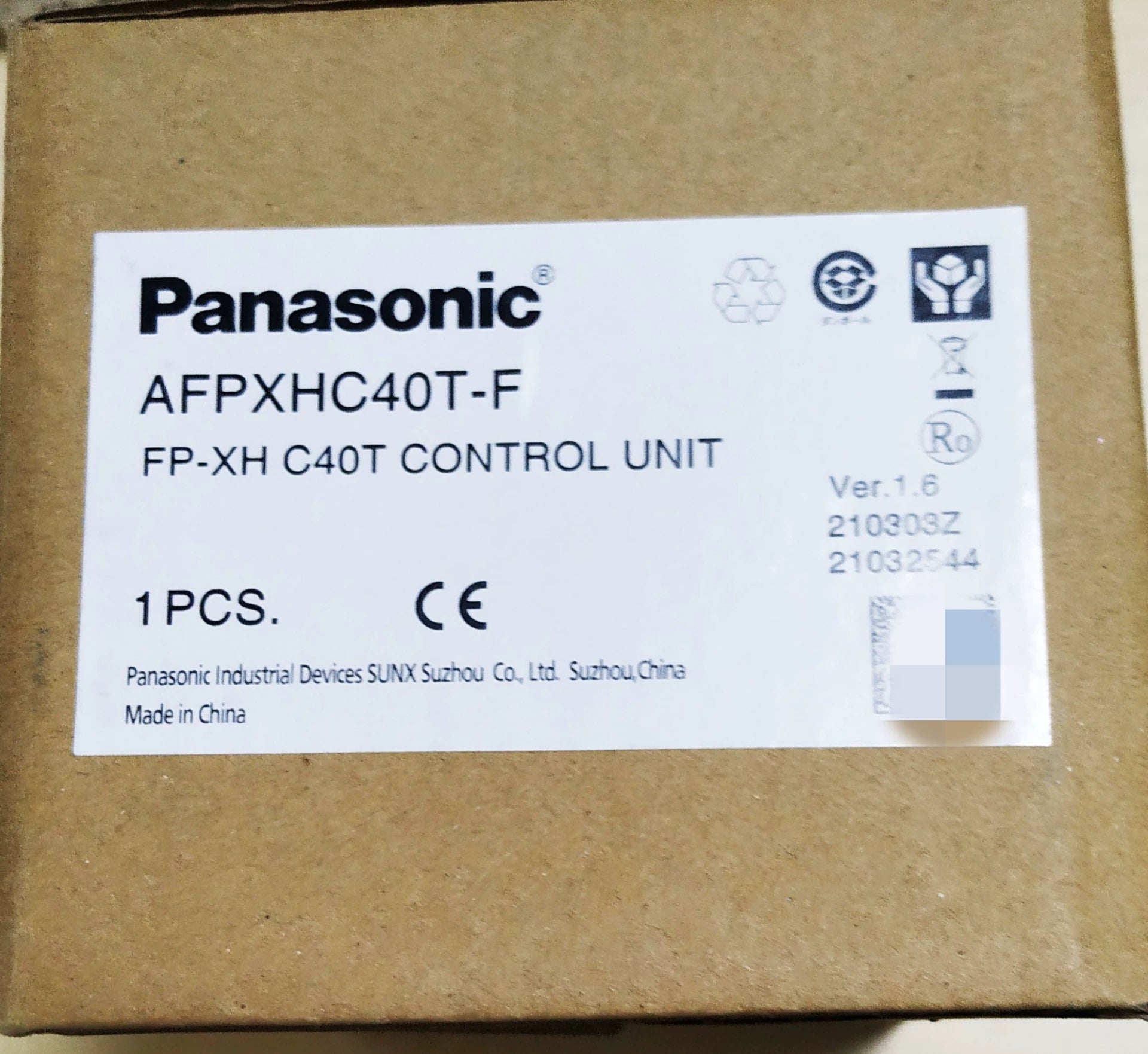 1pc New   Panasonic AFPXHC40T-F
