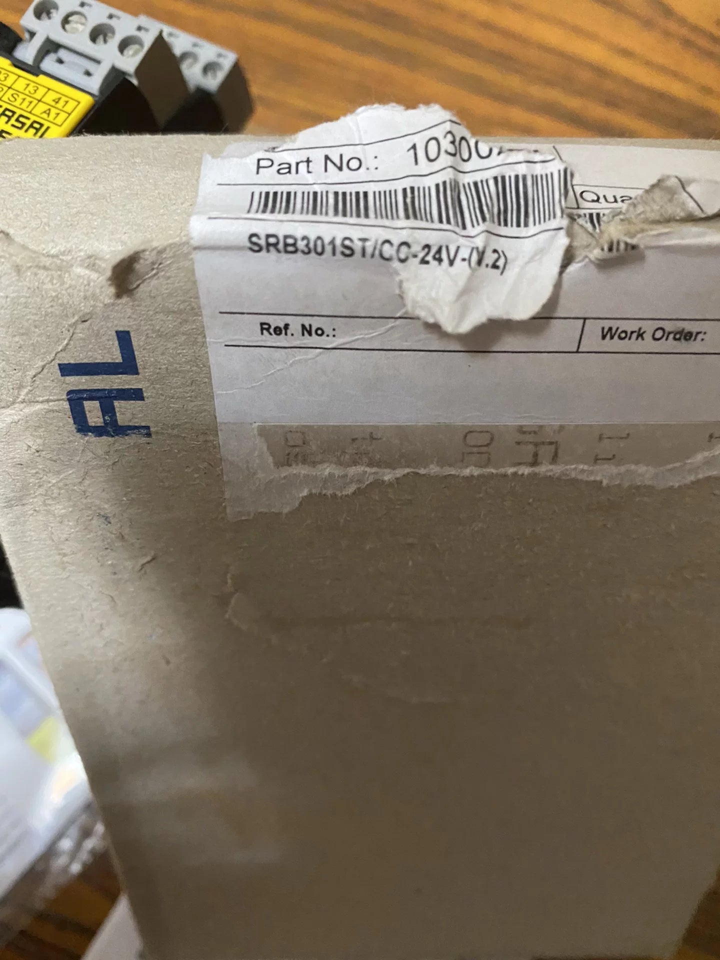 1pc new  SCHMERSAL  SRB301ST/CC-24V