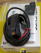 1pc New   KEYENCE  CZ-V22A