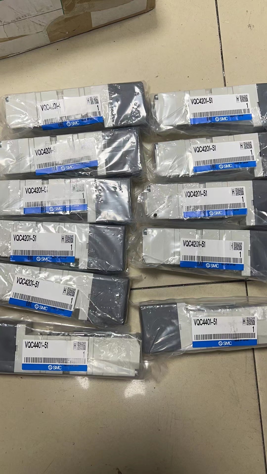 1pc new in box freeshipping SMC VQC4201-51