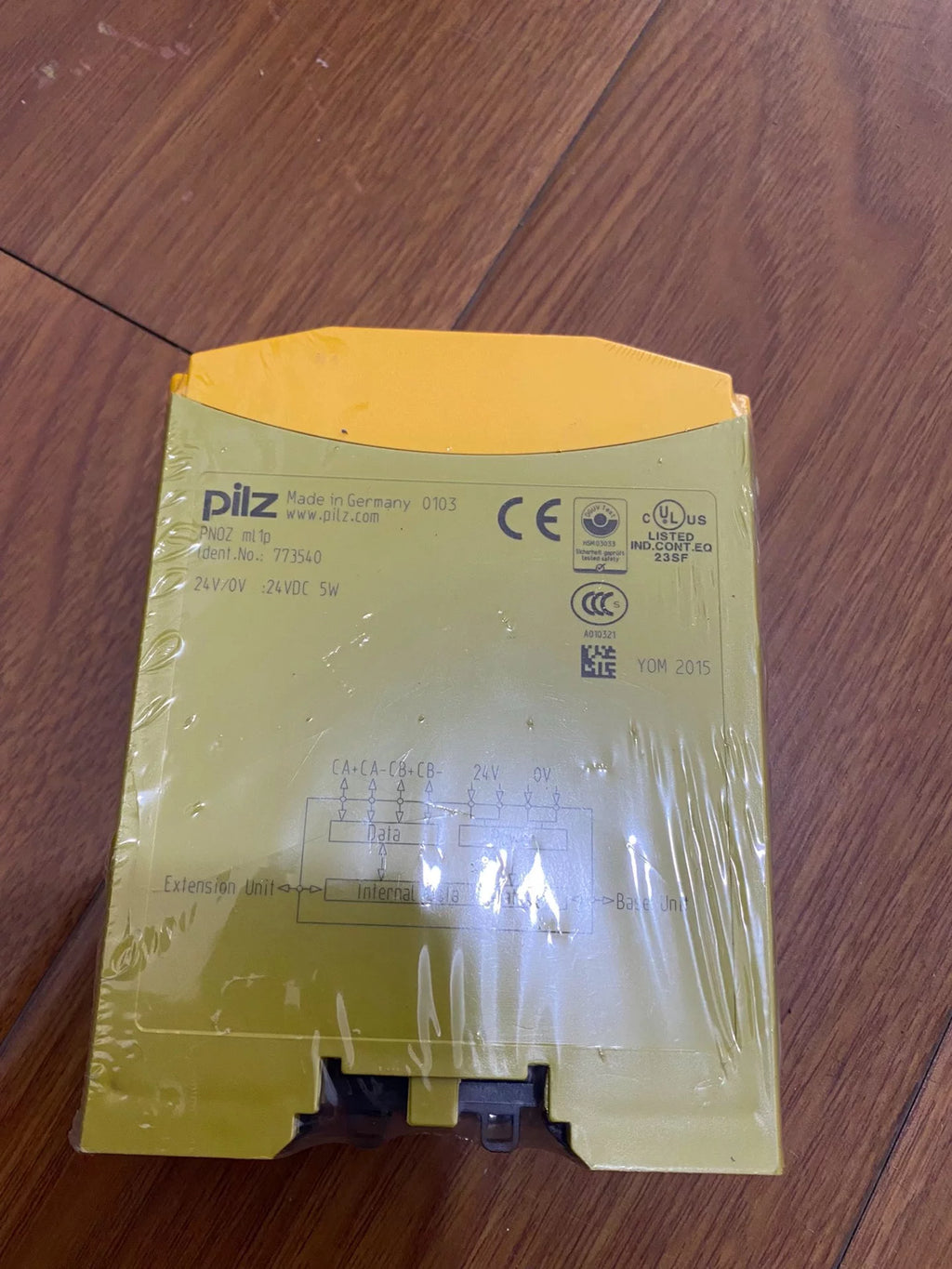 1pc new  PILZ pnoz ml1p 773540