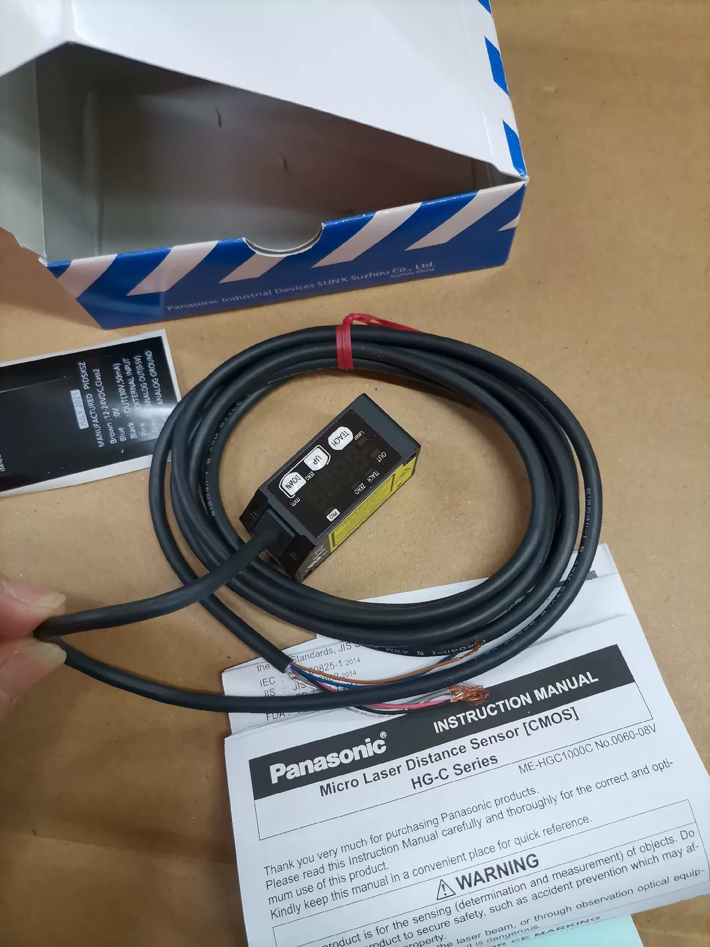 1pc New   Panasonic HG-C1030-P