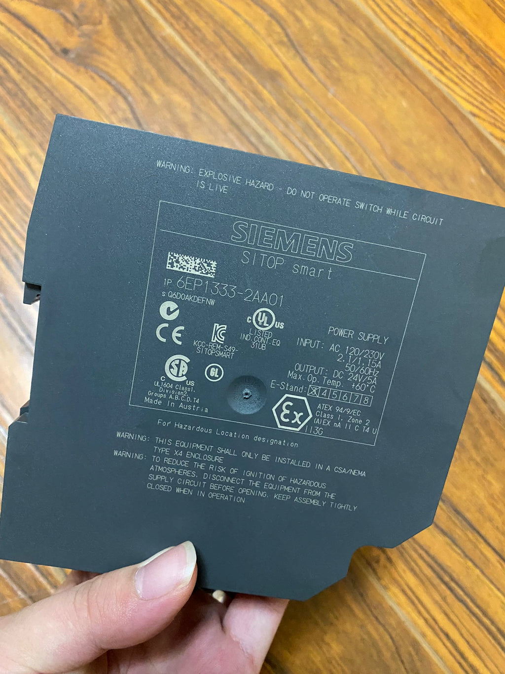 1pc new  SIEMENS 6EP1333-2AA01