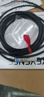 1pc New   KEYENCE EM-014