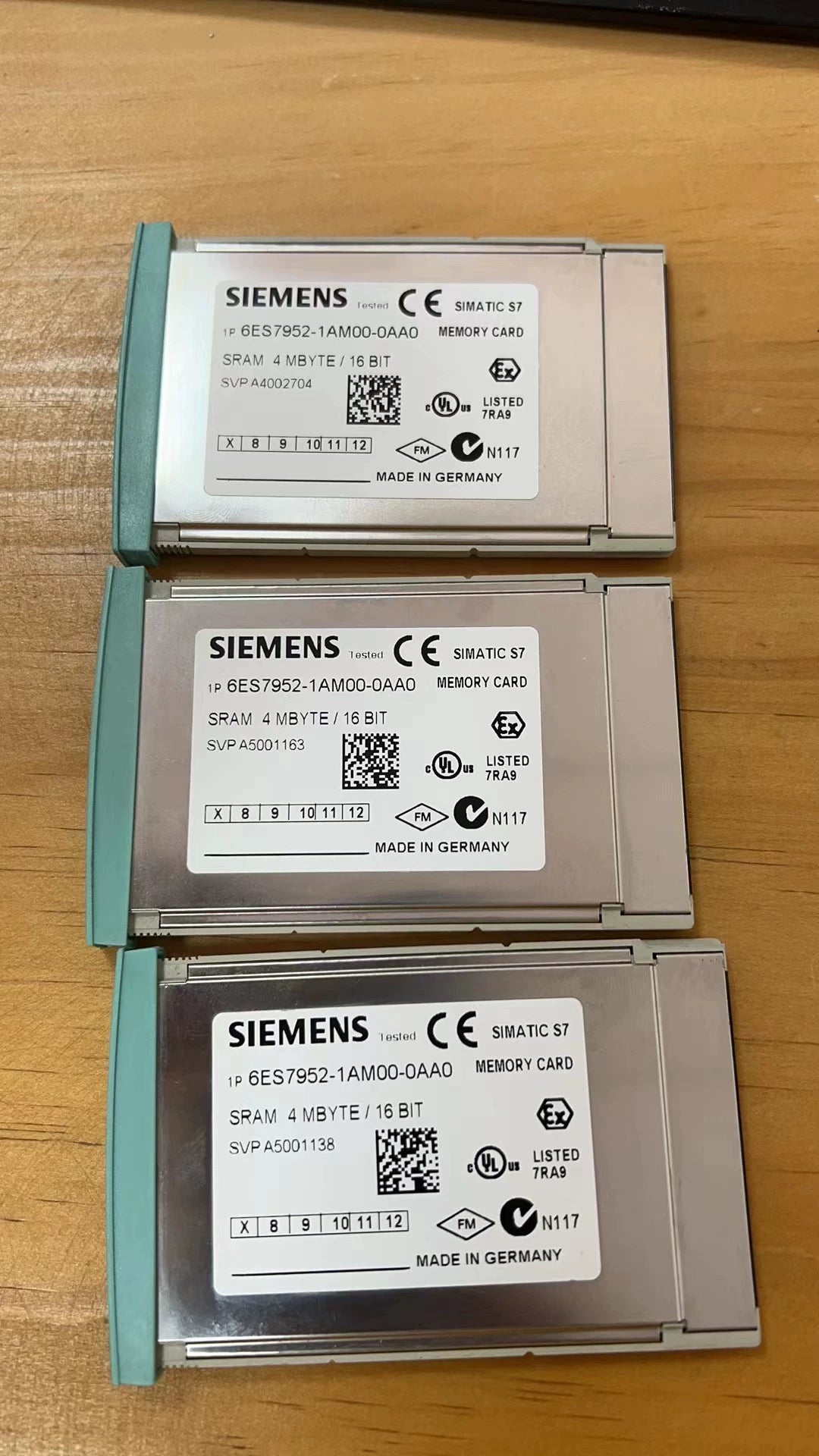 1PC New for Siemenz 6ES7952-1AM00-0AA0