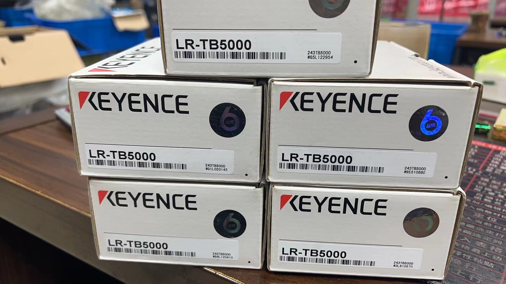 1pc new in box freeshipping KEYENCE LR-TB5000