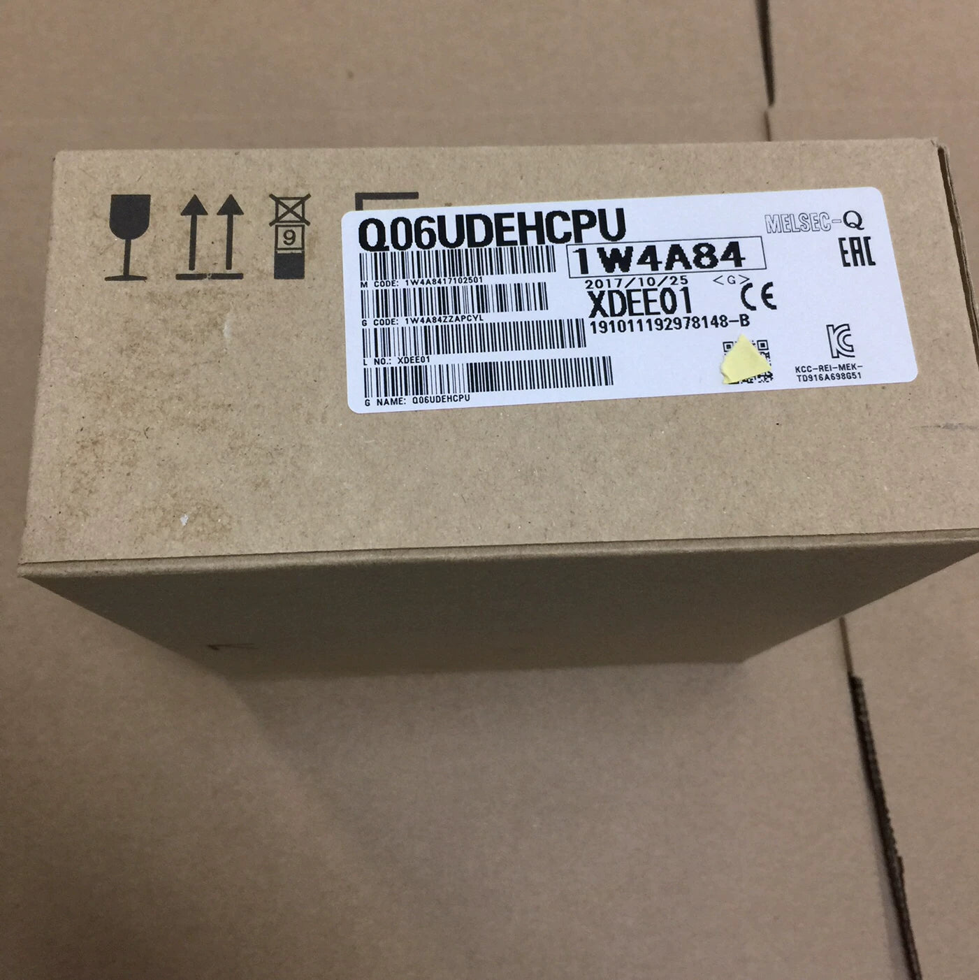 1pc New   Mitsubishi Q06UDEHCPU