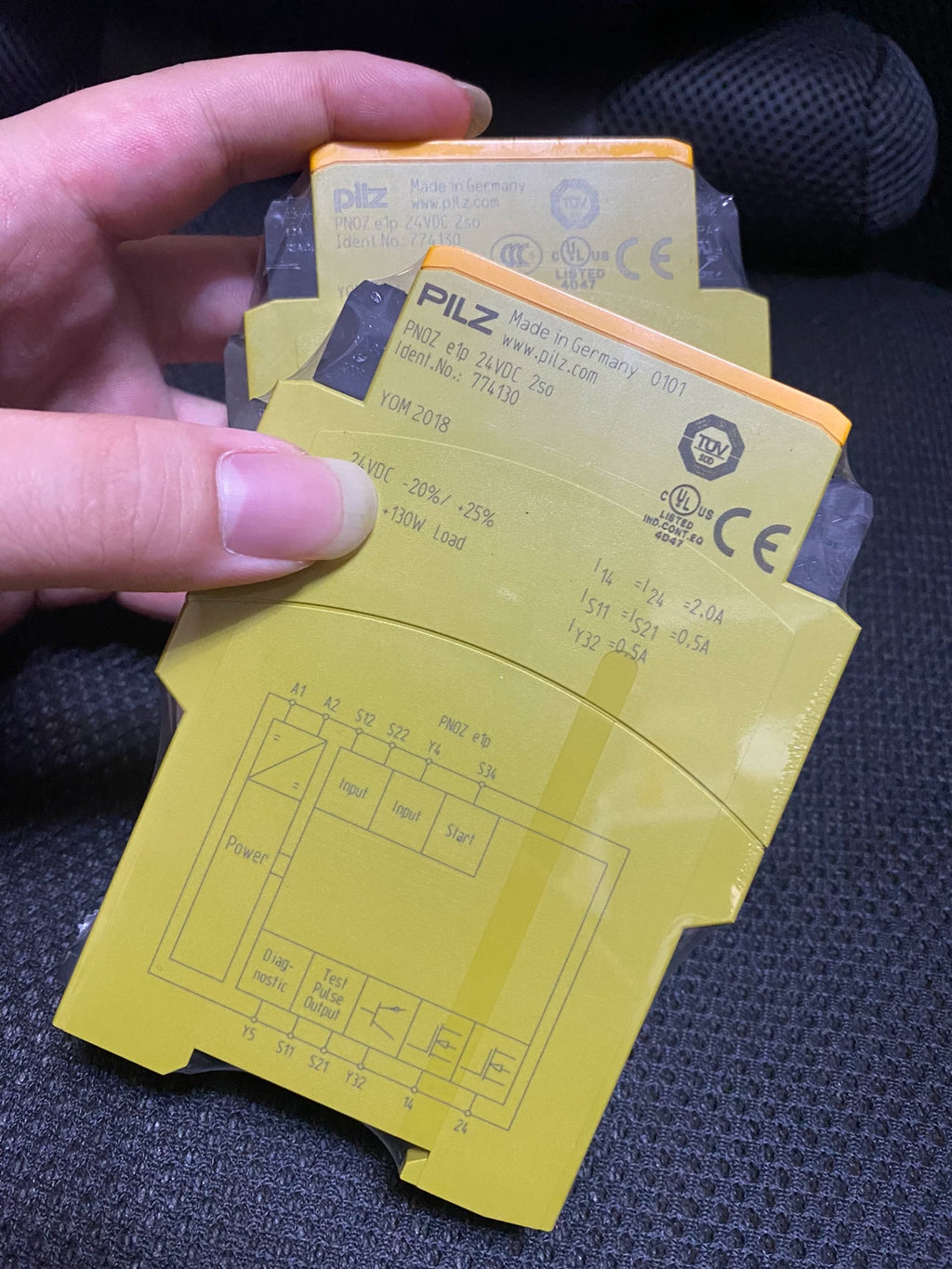 1pc new  PILZ PNOZ e1p 774130