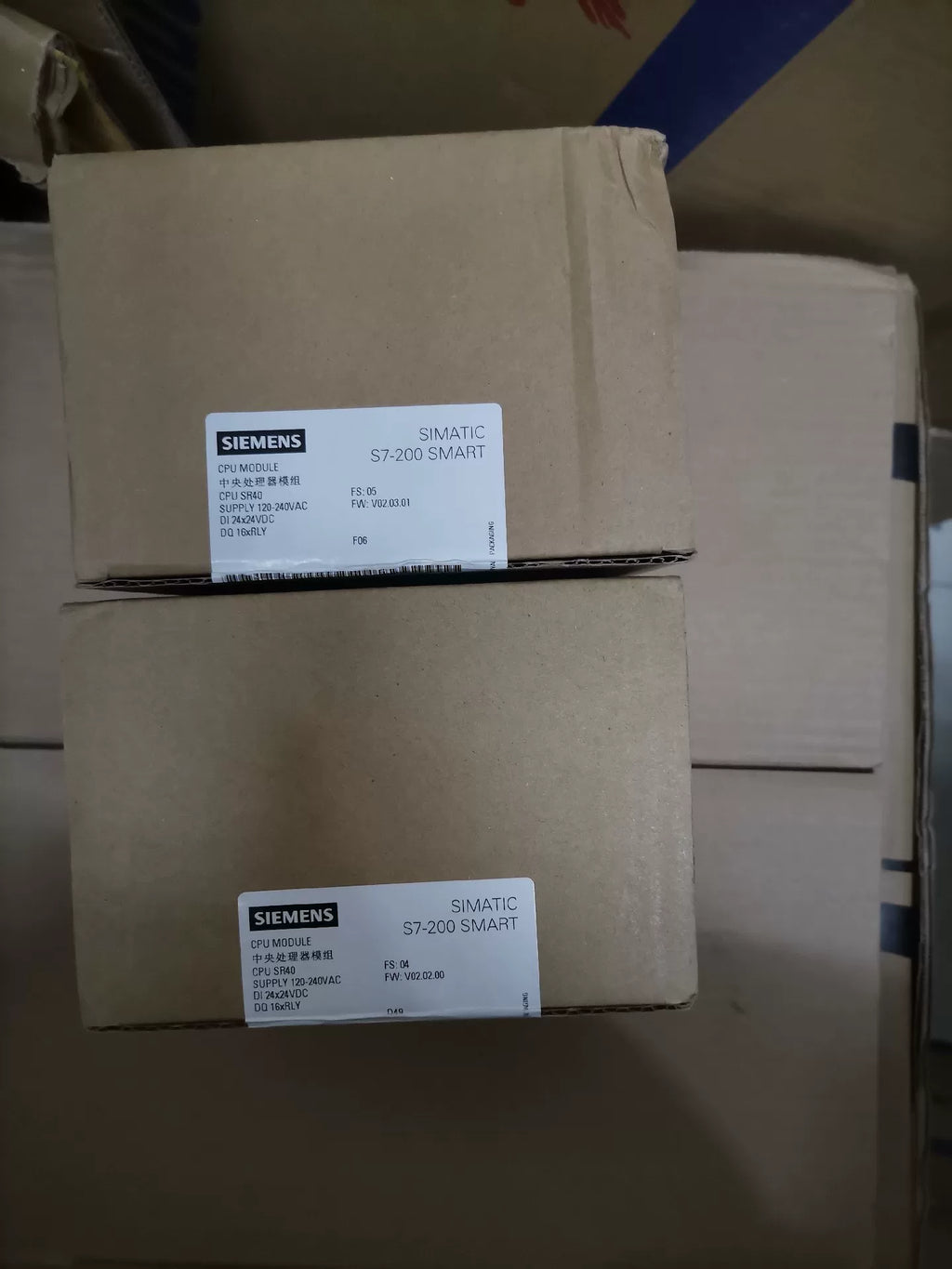 1pc New   SIEMENS 6ES7 288-1SR40-0AA0