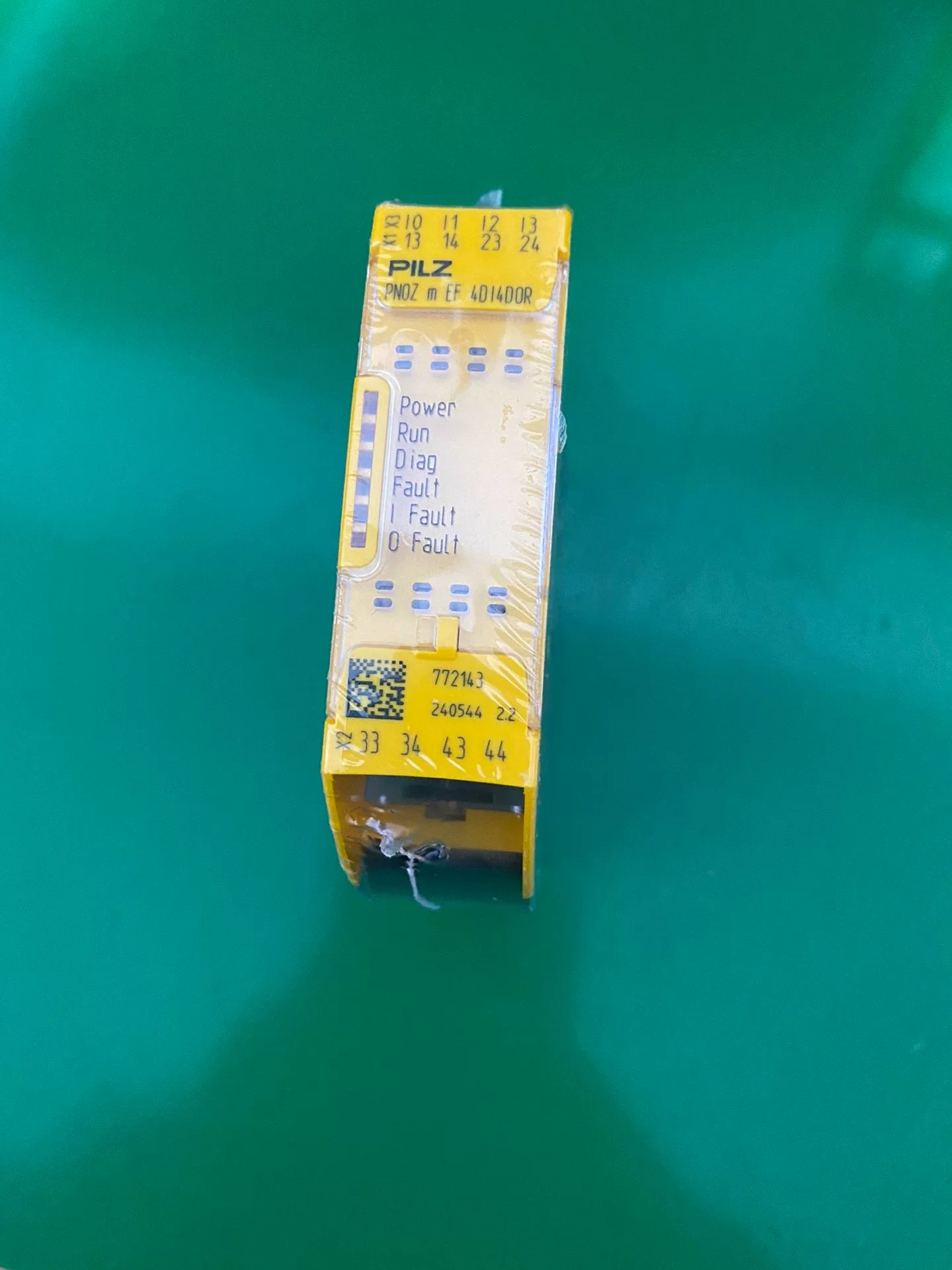 1pc new  PILZ 772143  PNOZ