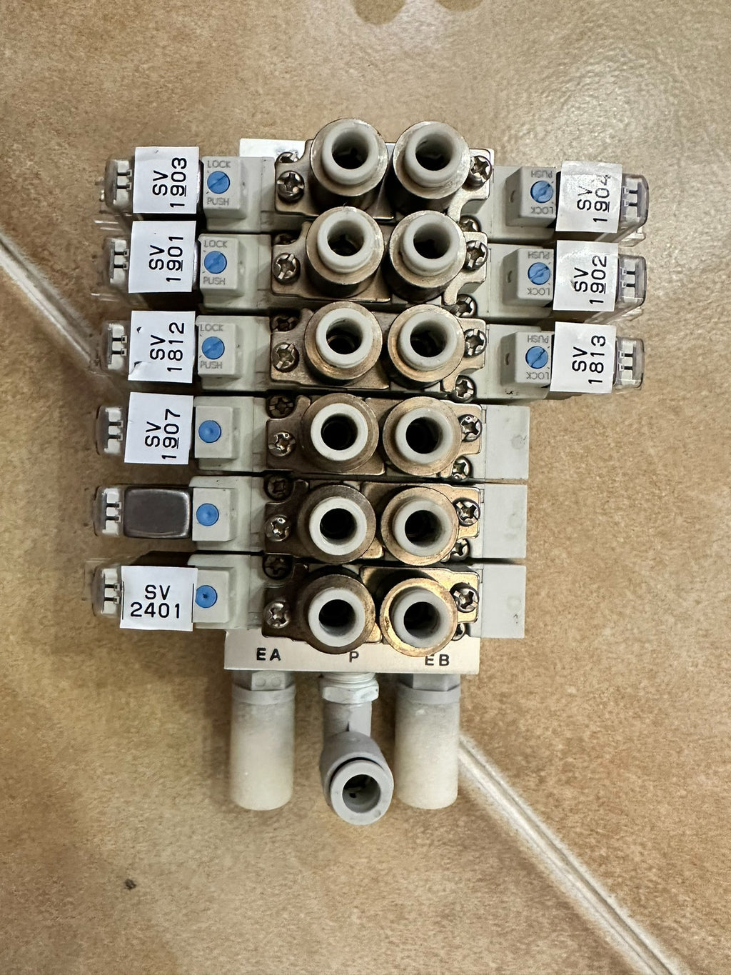 1pc new for SMC SY5220-5LZD-C6