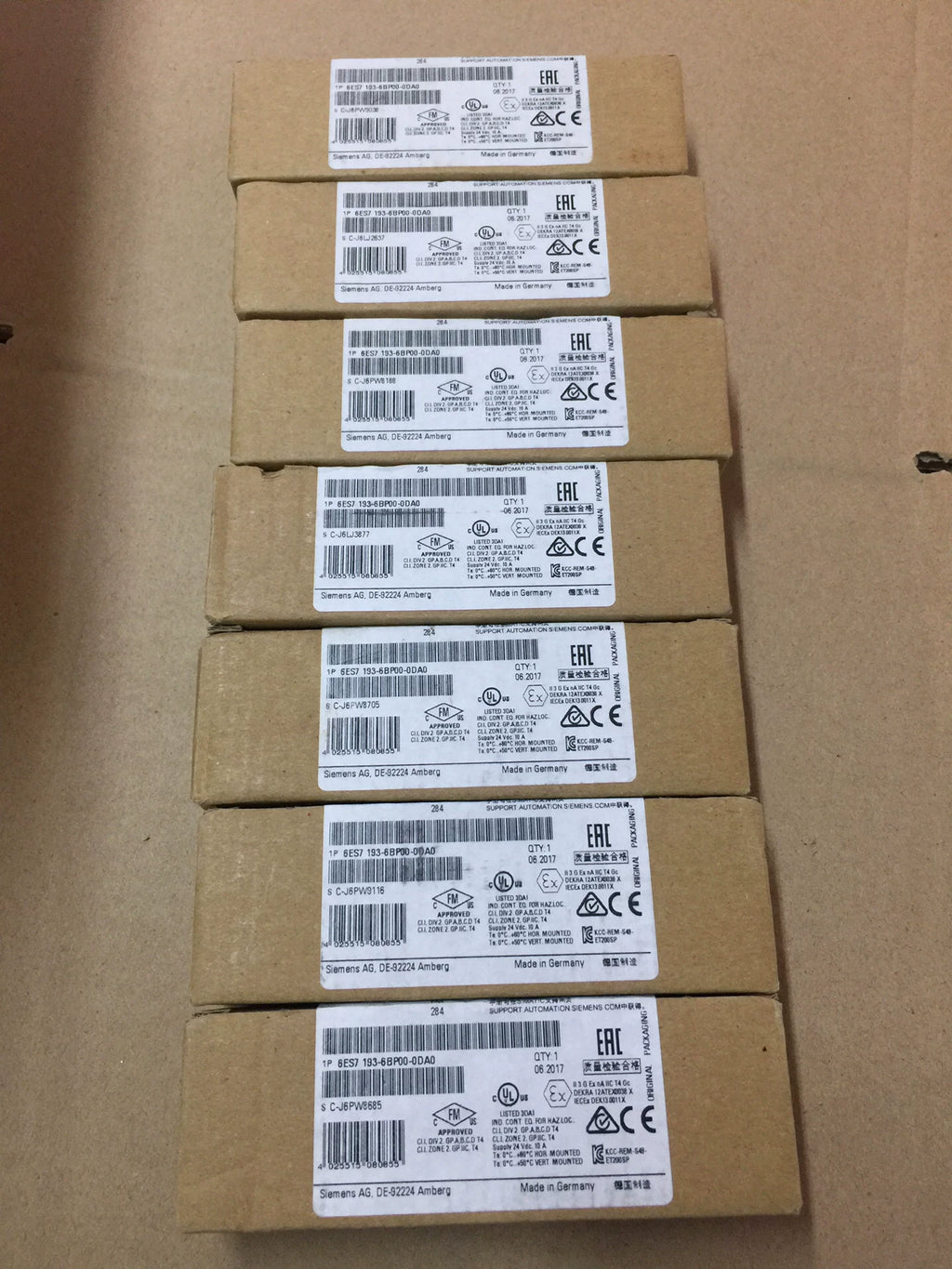 1pc New   SIEMENS 6ES7193-6BP00-0DA0