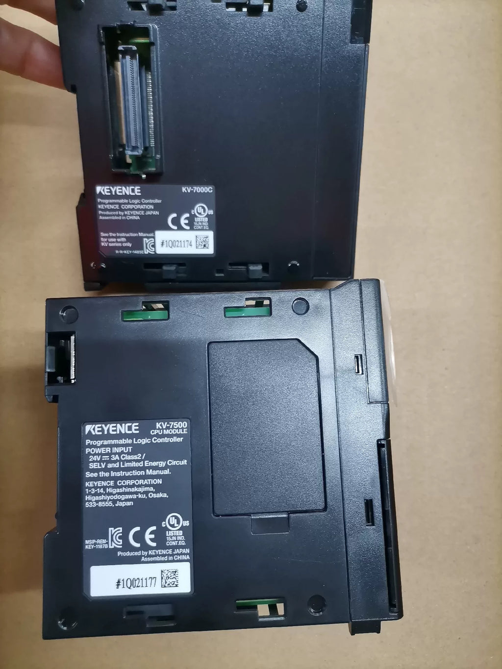 1pc New   KEYENCE KV-7000C