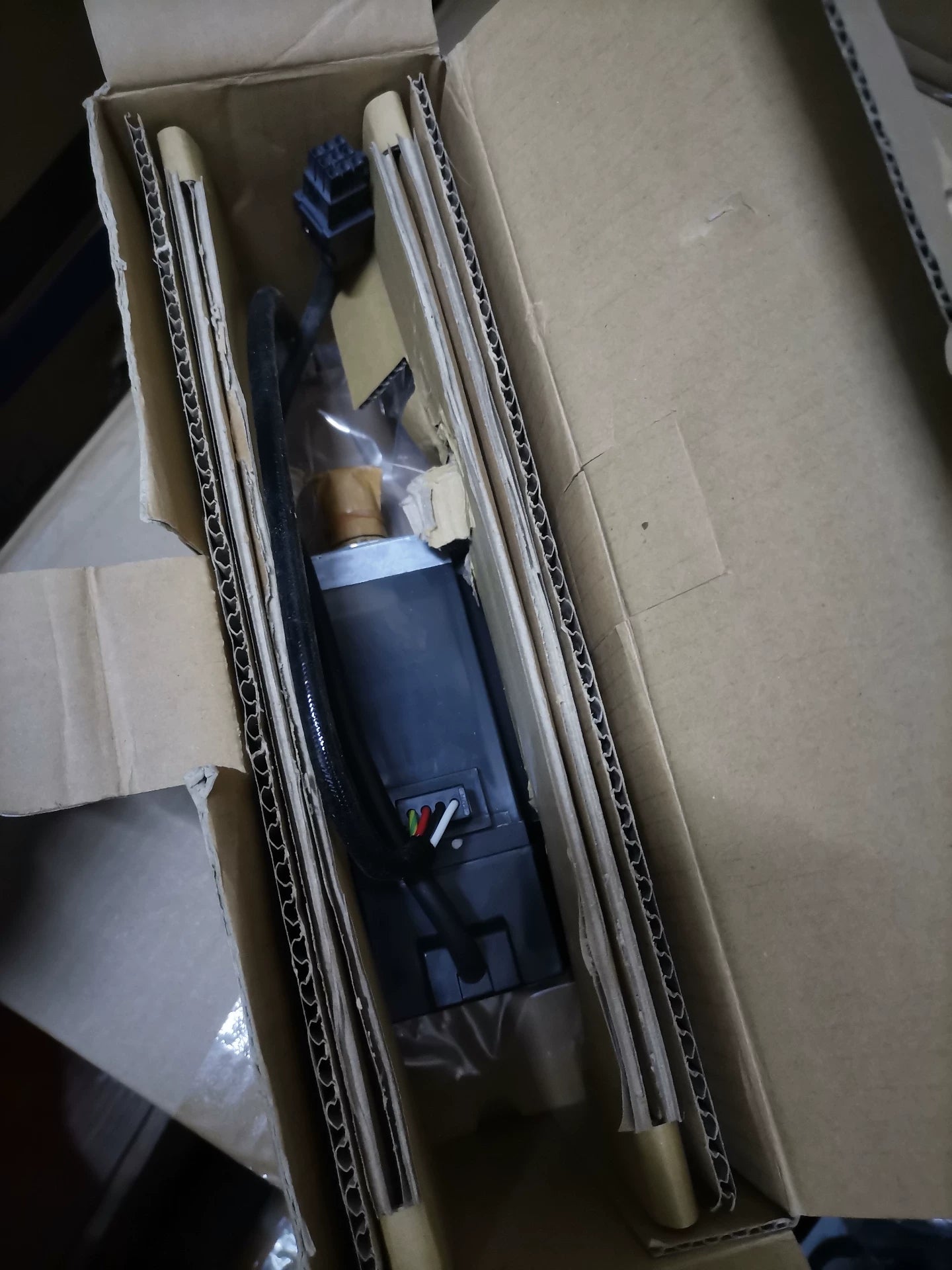 1pc New   Mitsubishi HG-KFS73