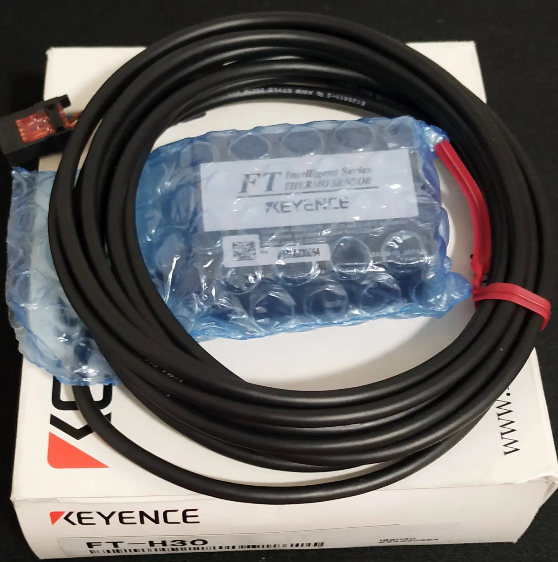 1pc New   KEYENCE FT-H30