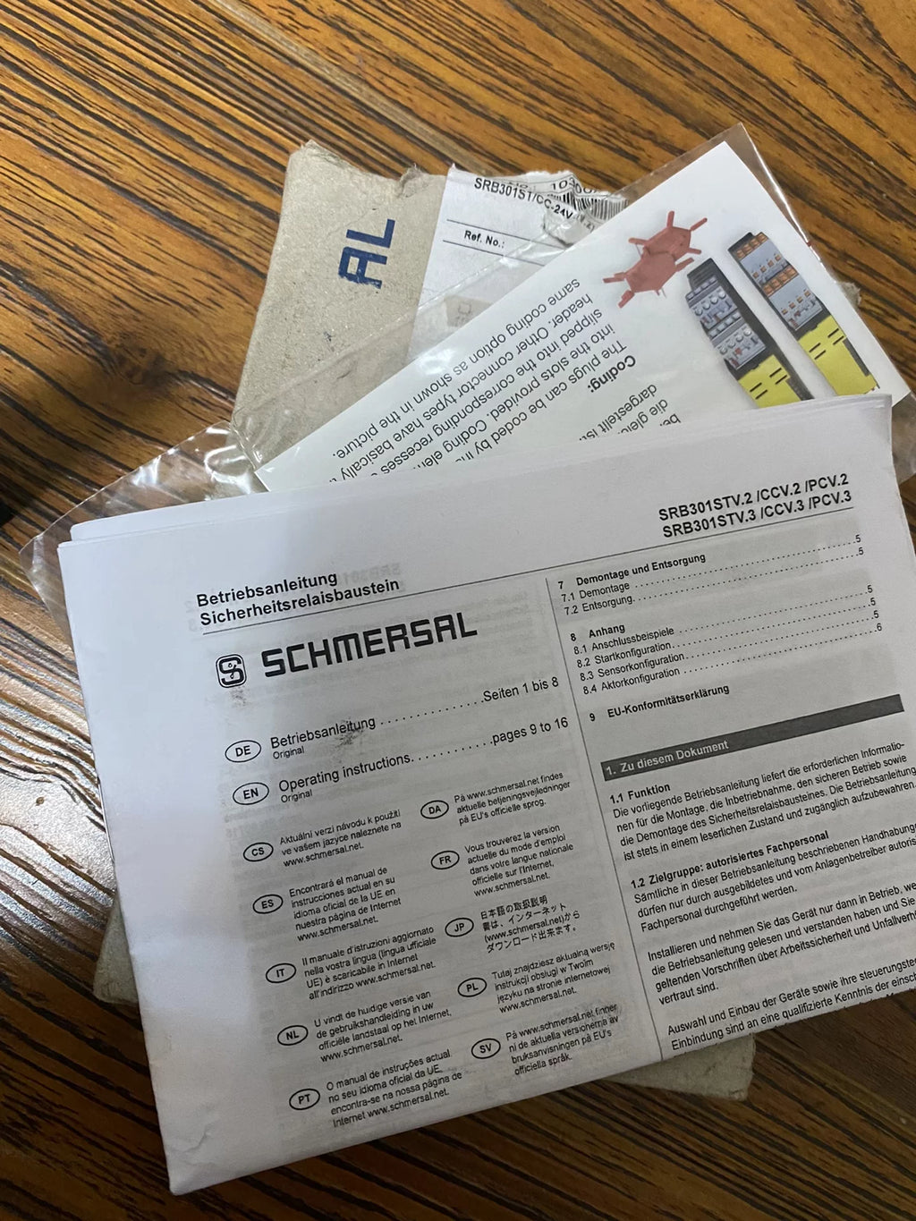 1pc new  SCHMERSAL  SRB301ST/CC-24V