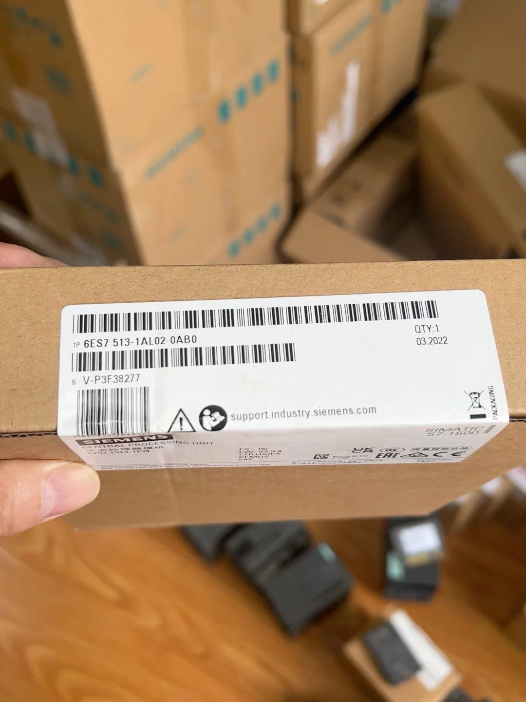 1PC New for Siemenz 6ES7513-1AL02-0AB0