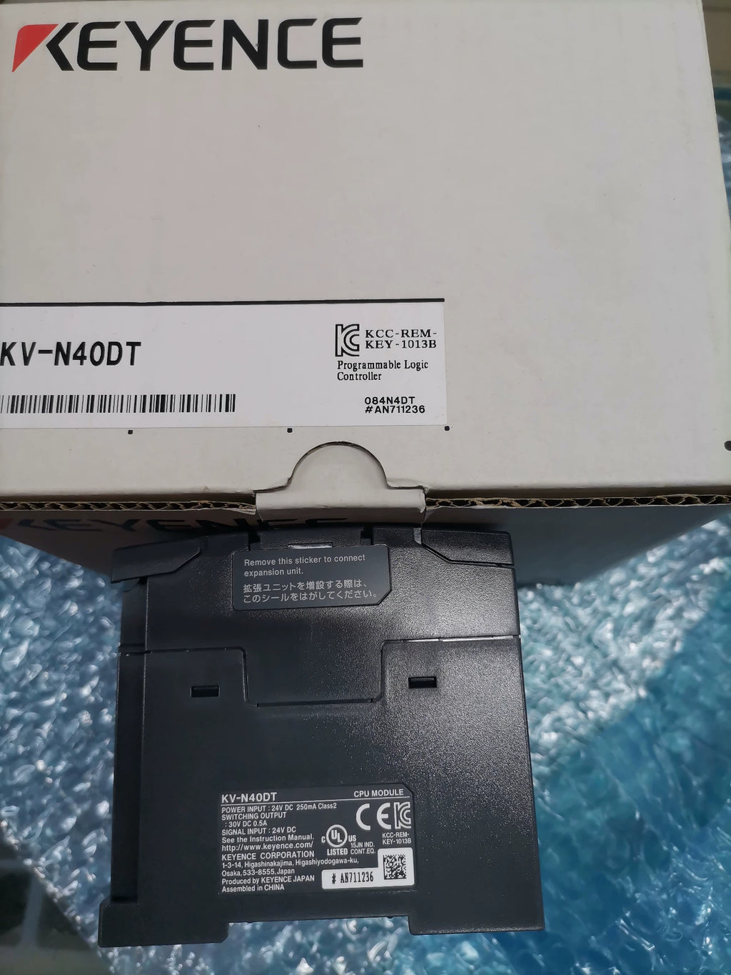 1pc New   KEYENCE KV-40DT