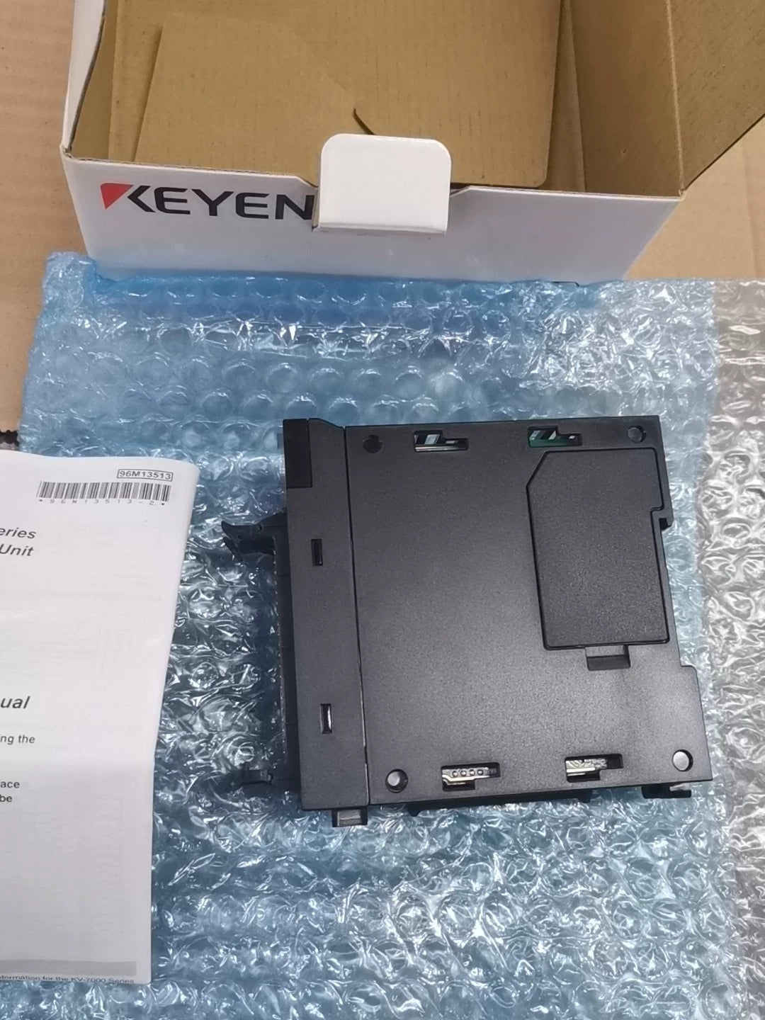 1pc New   KEYENCE KV-SIR32XT