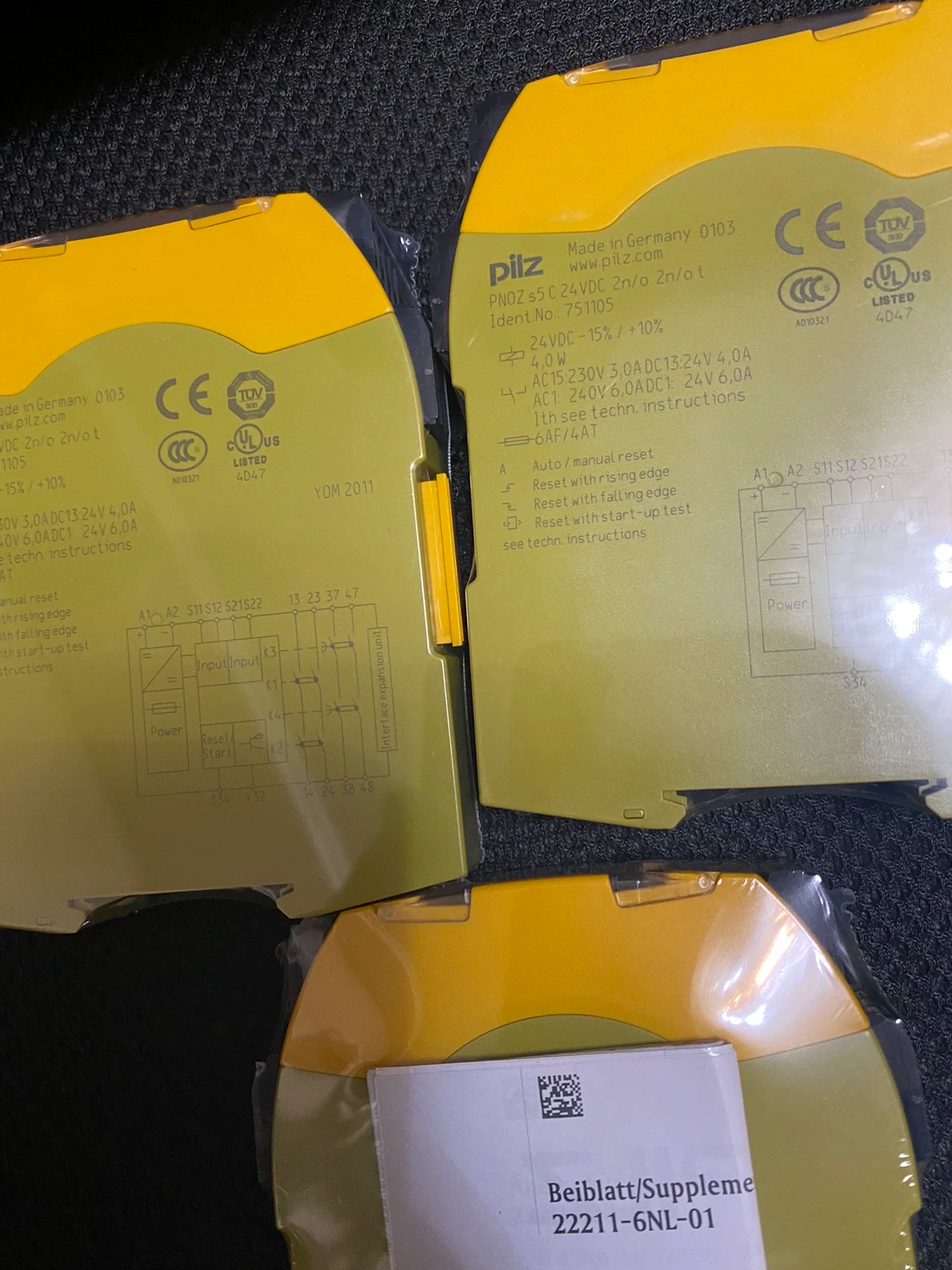 1pc new  PILZ 751105