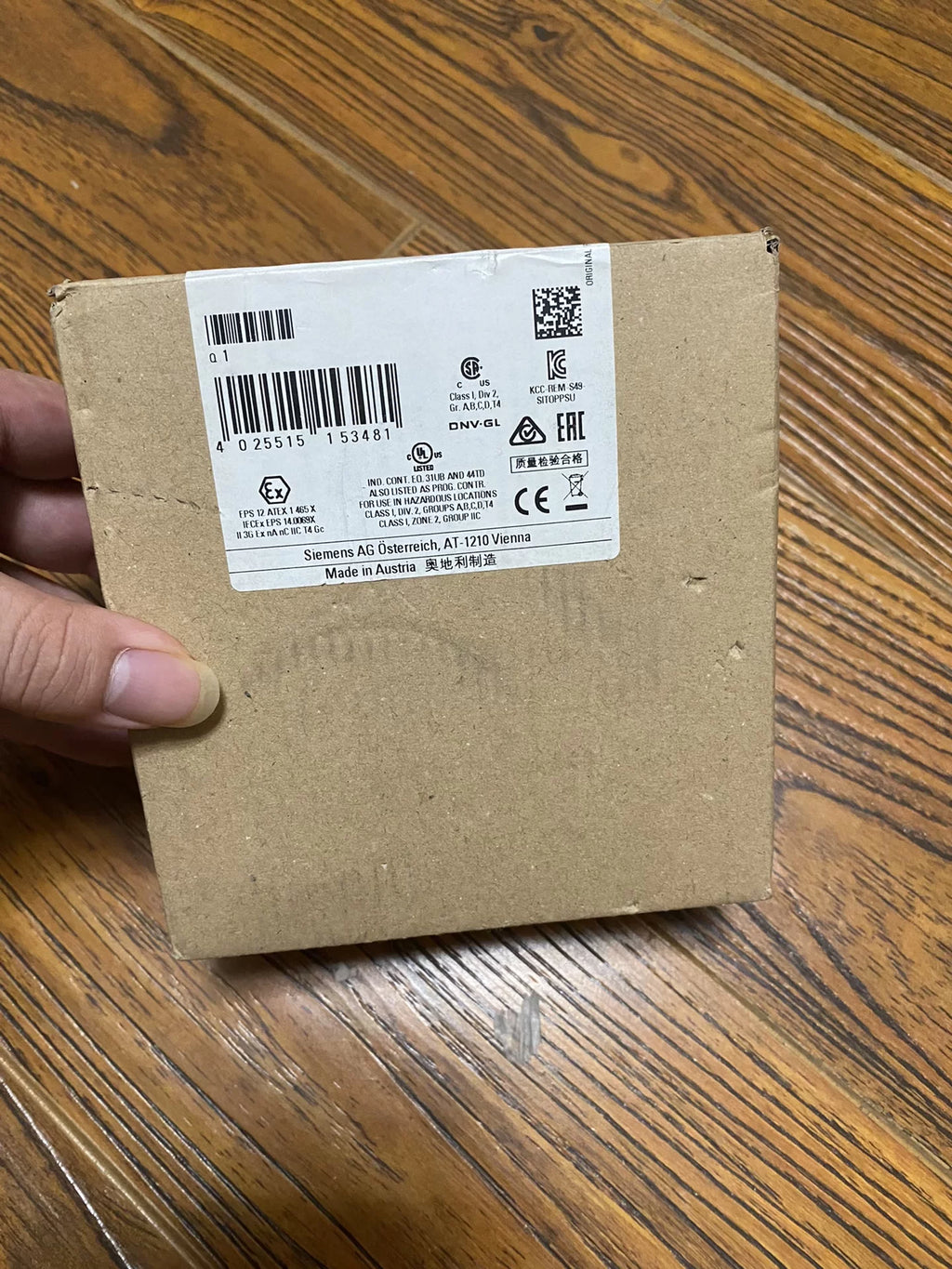 1pc new  SIEMENS 6EP1333-2BA20