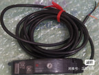 1pc New   KEYENCE ES-X38