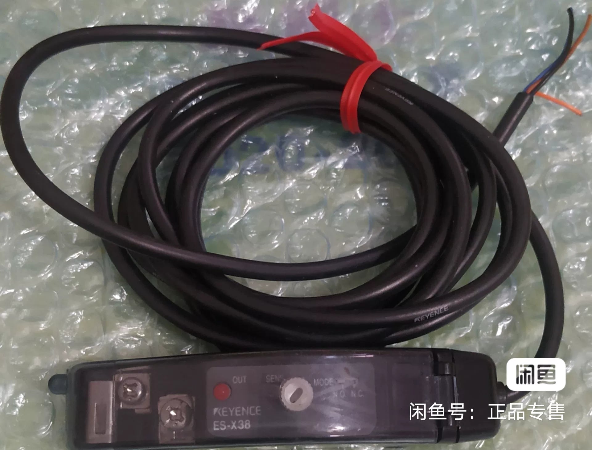 1pc New   KEYENCE ES-X38